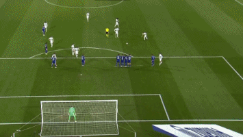 波士顿红袜队常规赛狂砍 108 胜，创下队史最高纪录